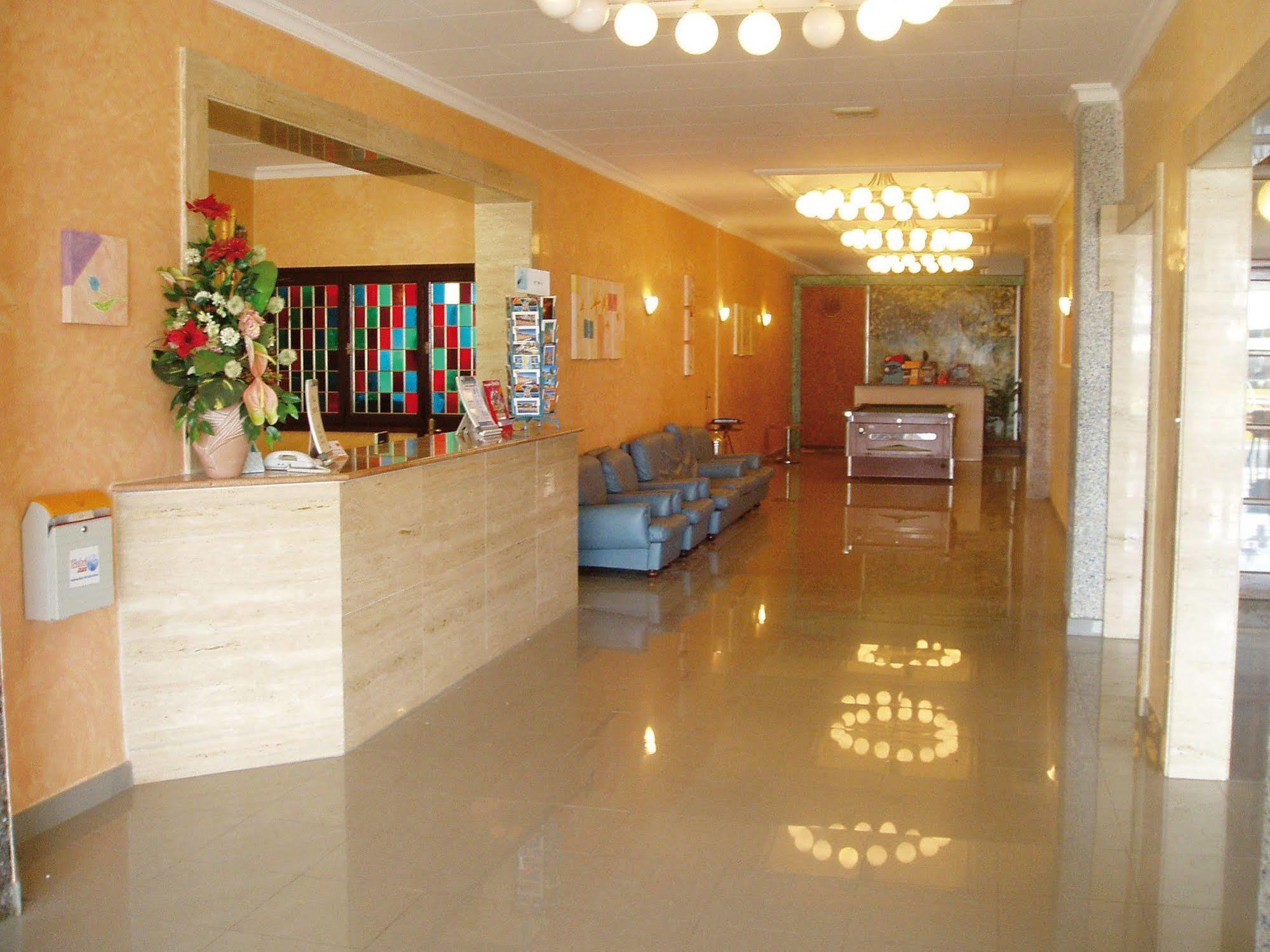 Hotel Fragata Calella Zewnętrze zdjęcie
