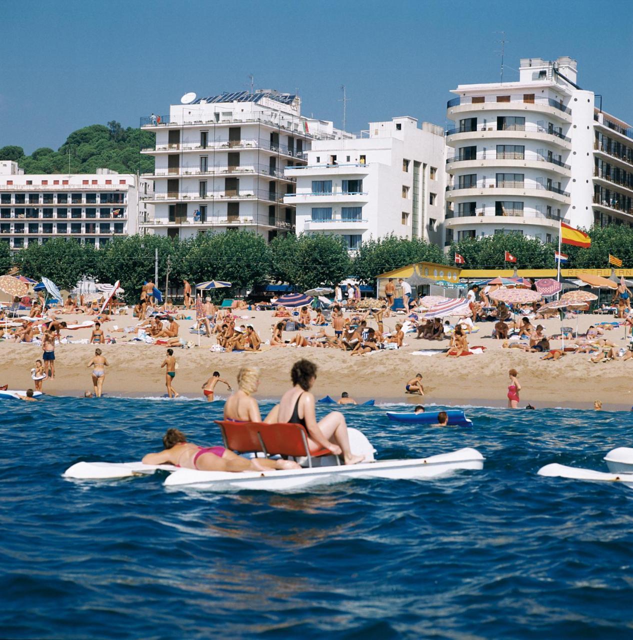 Hotel Fragata Calella Zewnętrze zdjęcie